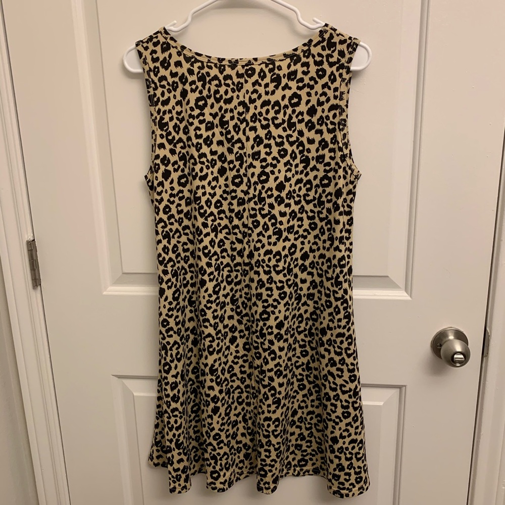 NWT Leopard Print Sleeveless Dress - Picture 6 of 6